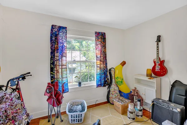 $275,000 | 203 3rd Avenue Northeast, Winchester, TN 37398
