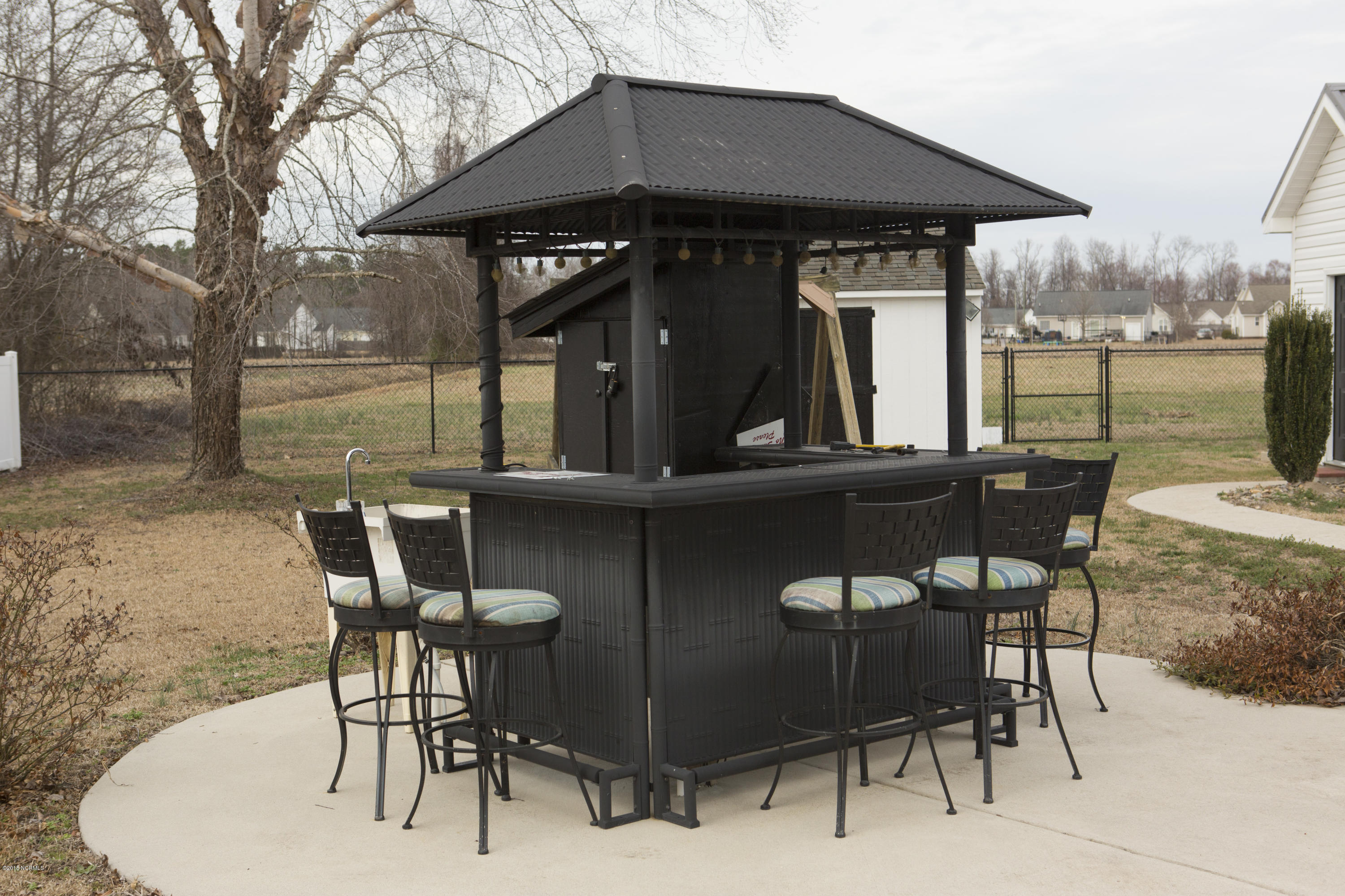 1052 Forlines Road, Unit 1 Winterville, NC 28590 - Photo 5 of 33 Tiki bar