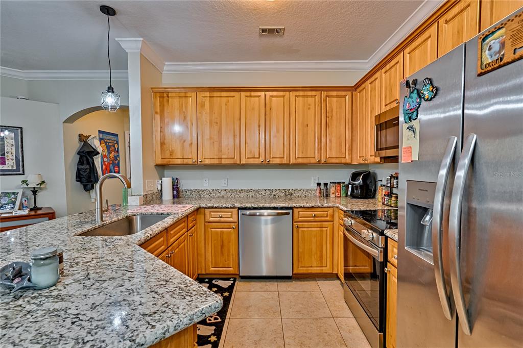 1245 Southwest 9th Road, Unit 201 Gainesville, FL 32601 - Photo 4 of 20