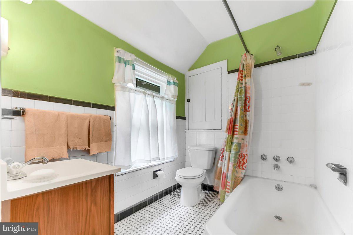 42 Linden Avenue Rutledge, PA 19070 - Photo 17 of 32 Gallery Image 17