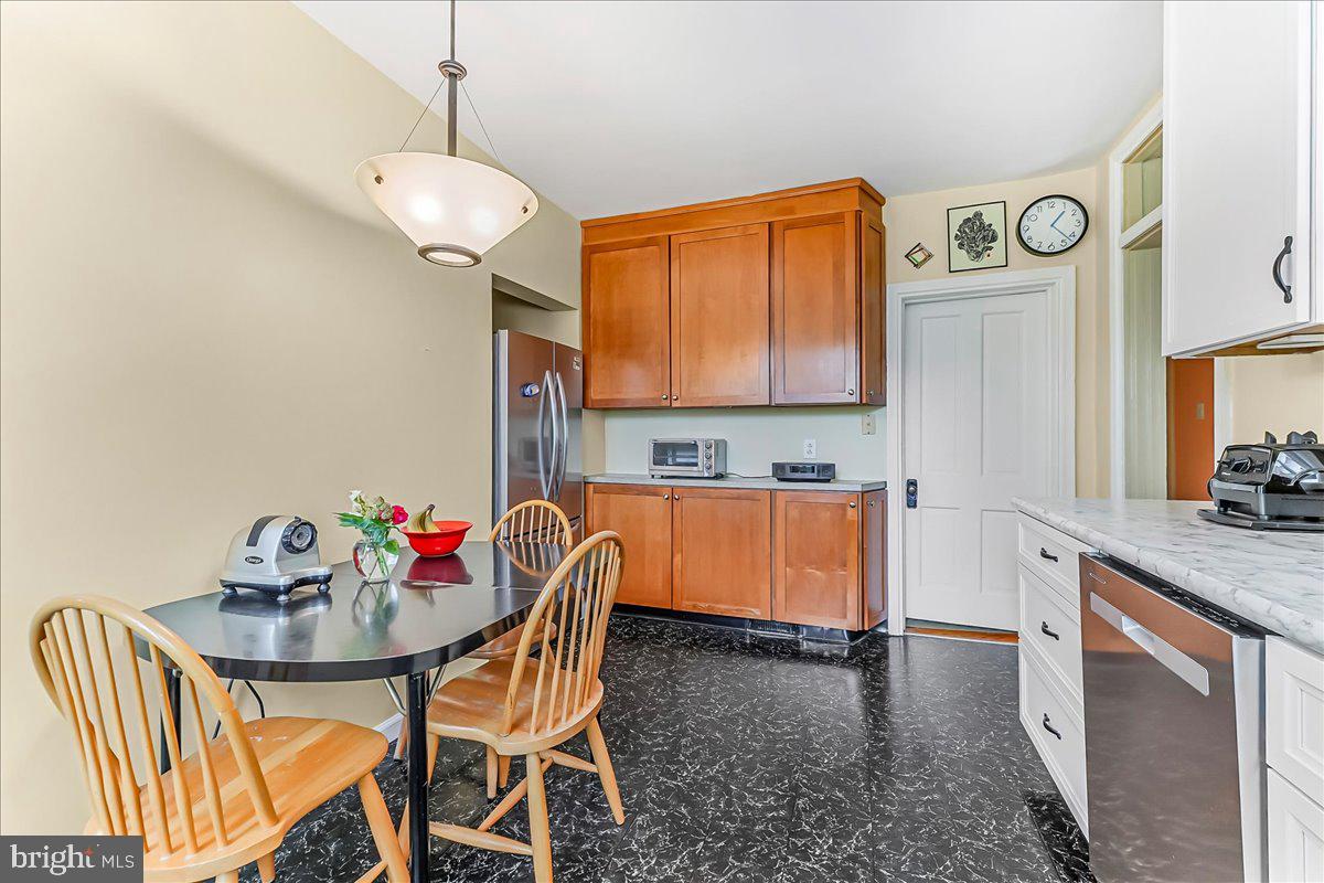 42 Linden Avenue Rutledge, PA 19070 - Photo 9 of 32 Gallery Image 9