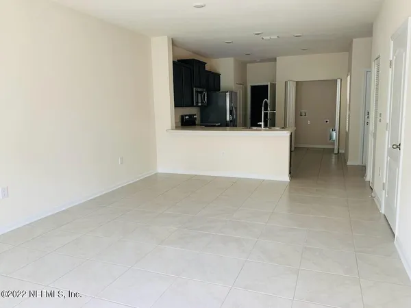 $1,795 | 7669 Legacy Trail, Jacksonville, FL 32256