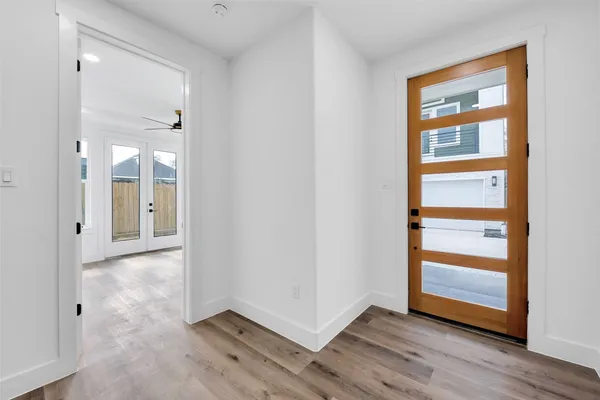 $3,100 | 1805 Emir Street, Unit E, Houston, TX 77009