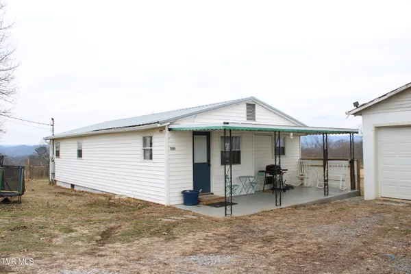 $243,000 | 7299 Blue Sky Lane, Whitesburg, TN 37891