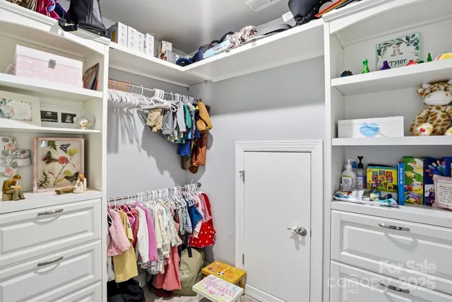 $585,000 | 4013 Leyland Court, Mint Hill, NC 28227