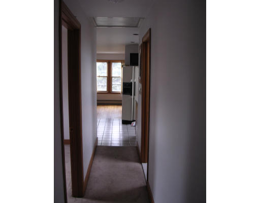 127 Manthorne Road Boston, MA 02132 - Photo 5 of 13 Gallery Image 5