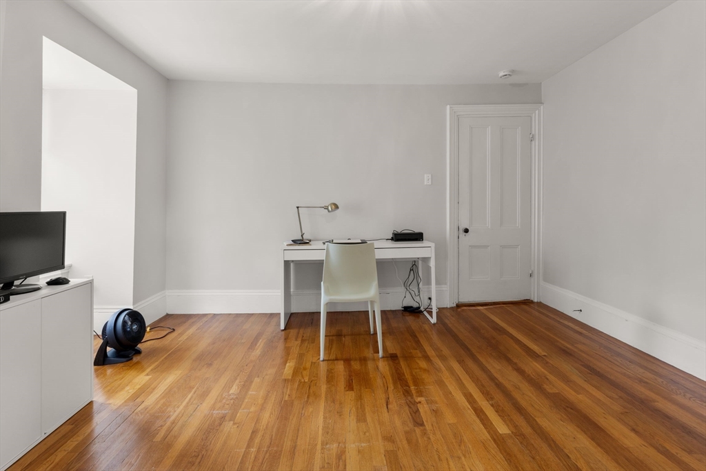 15 Myrtle Street, Unit 2 Boston, MA 02130 - Photo 27 of 34