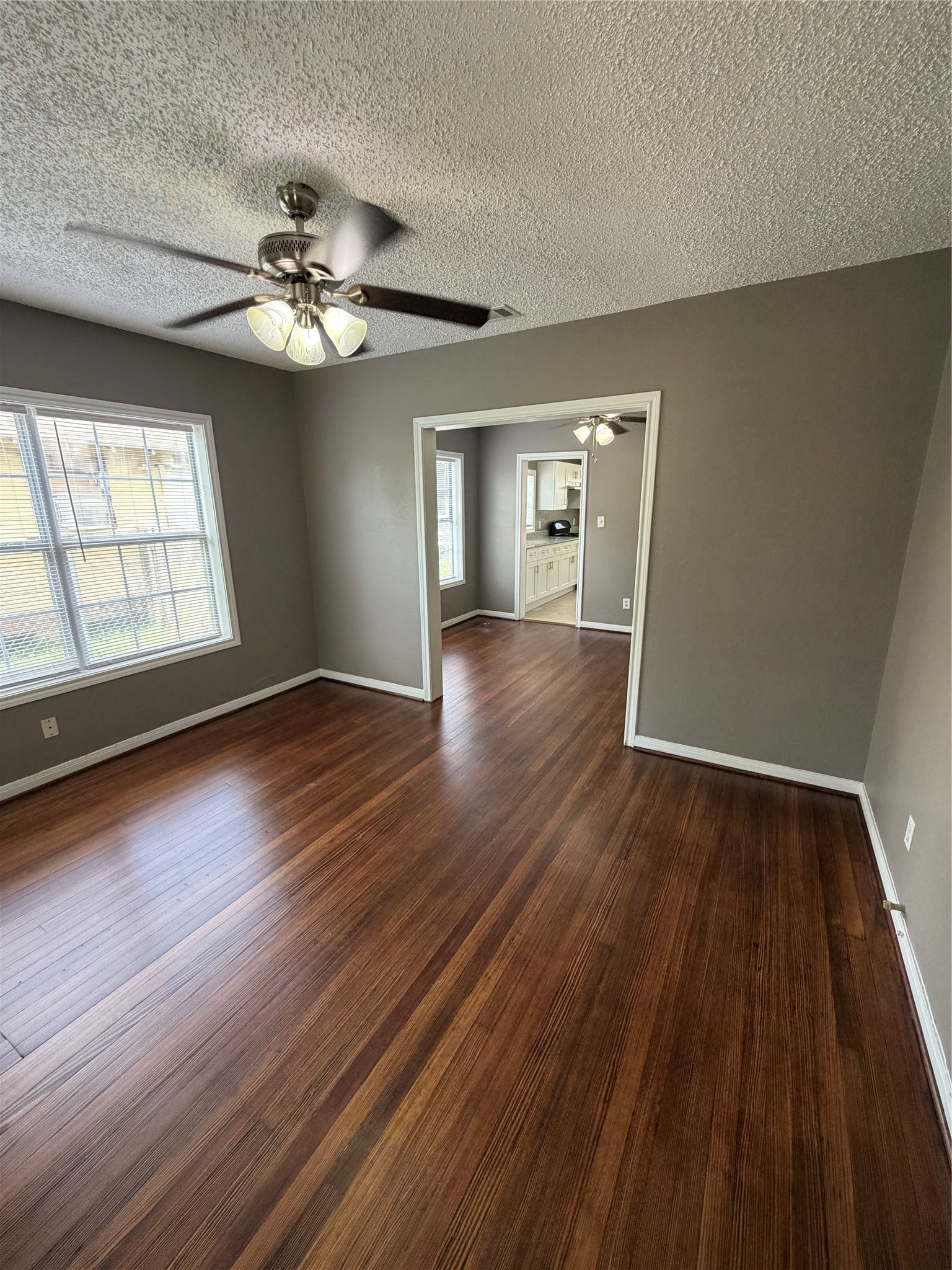 111 Inlane Street Houston, TX 77012 - Photo 24 of 33