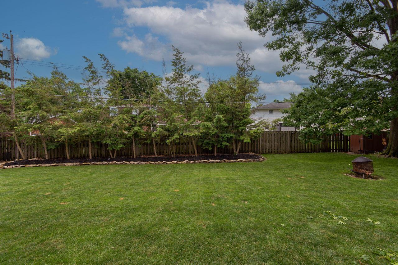 1283 Castleton Road North Columbus, OH 43220 - Photo 36 of 43 1283 Castleton Rd N-38
