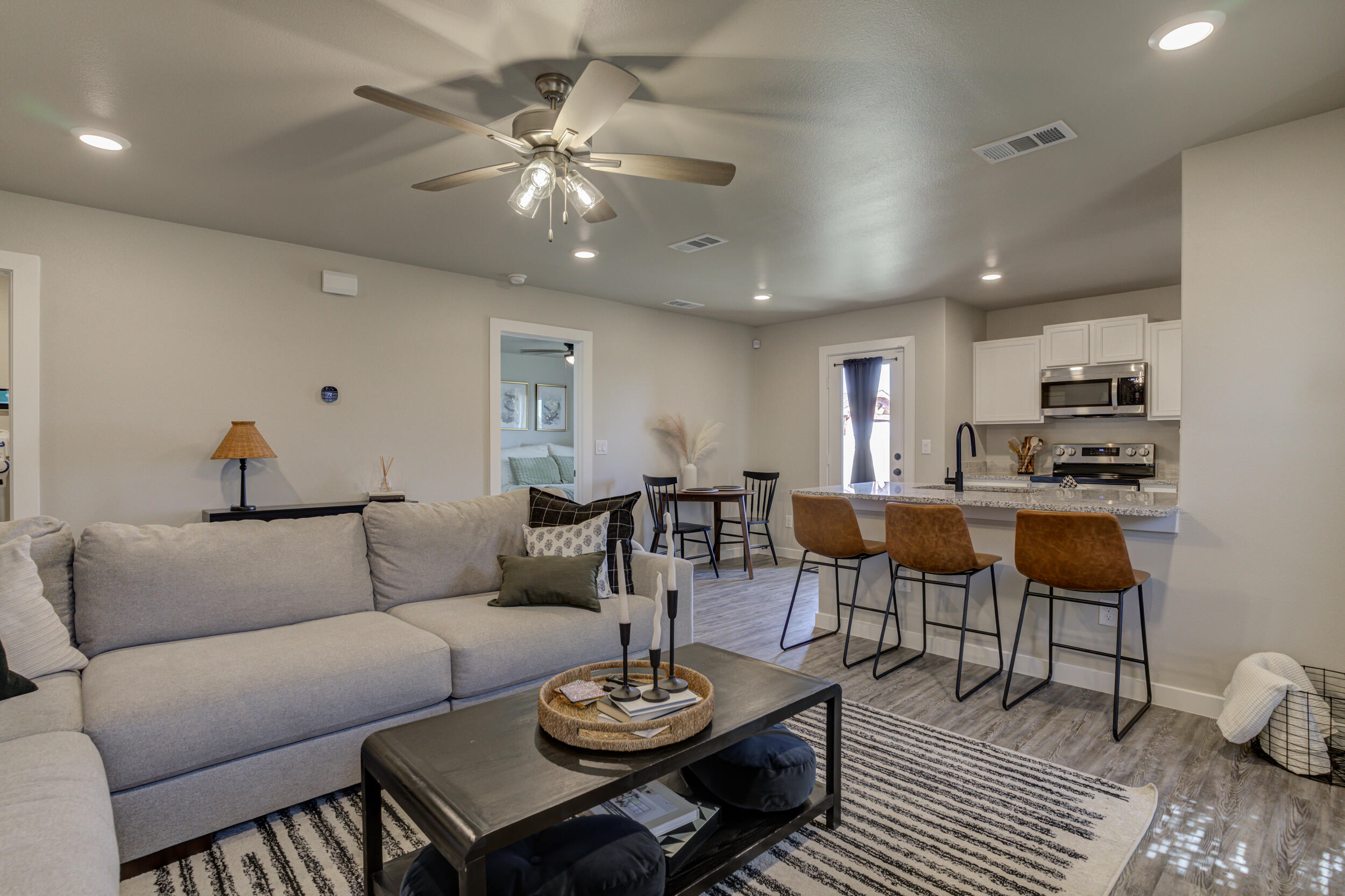 7413 37th Street Lubbock, TX 79407 - Photo 9 of 40 2DSC01521_2_3_4_5