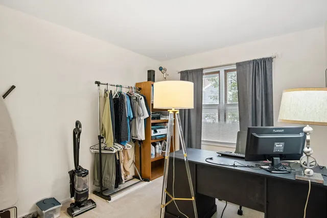 $2,400 | 103 North Bennett Street, Geneva, IL 60134