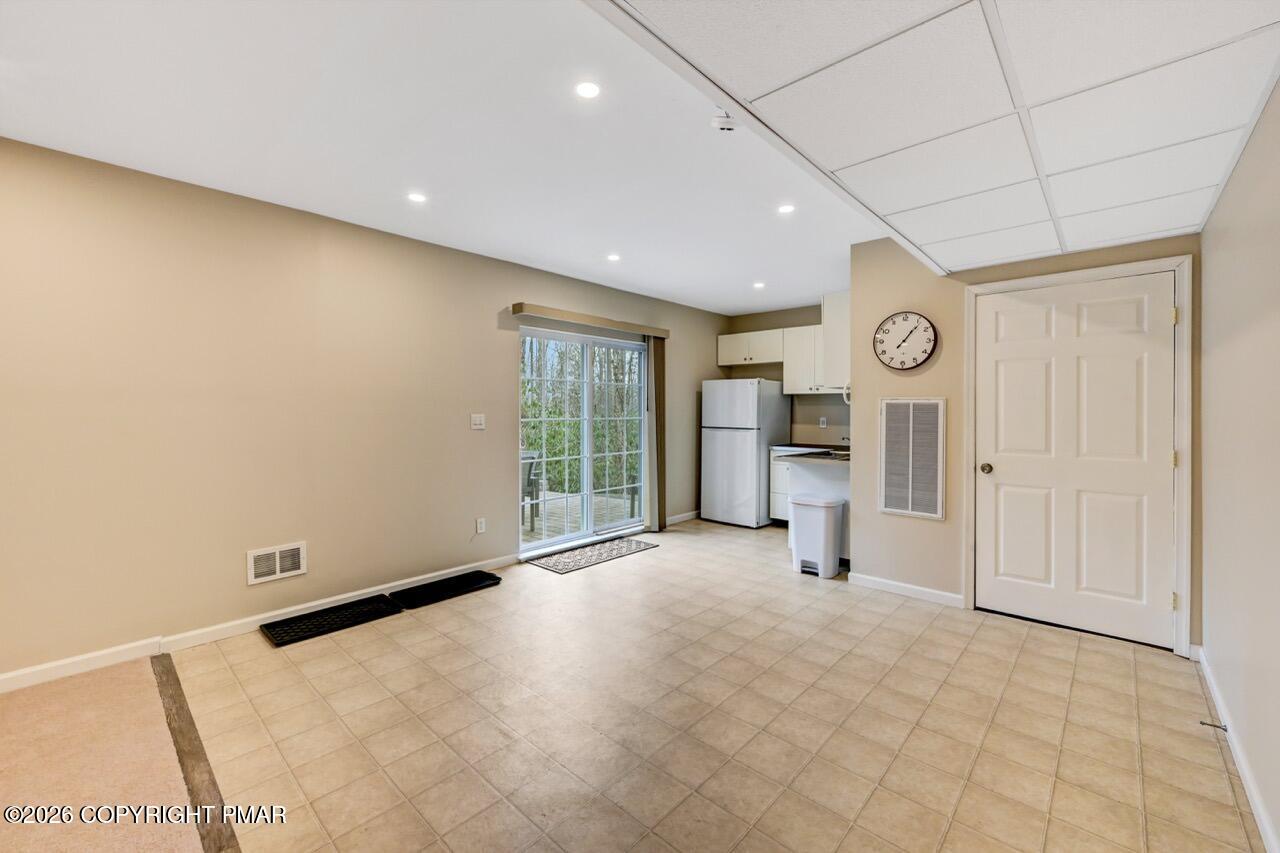 134 Skytop Road Long Pond, PA 18334 - Photo 34 of 48 Summer Kitchen