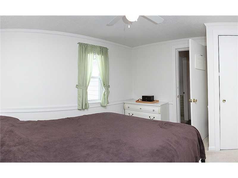 10210 Ruckle Street Indianapolis, IN 46280 - Photo 14 of 24 Gallery Image 14