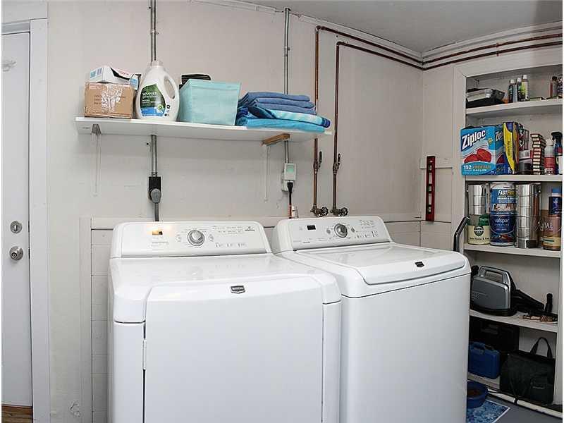 10210 Ruckle Street Indianapolis, IN 46280 - Photo 20 of 24 Gallery Image 20