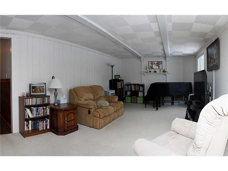 10210 Ruckle Street Indianapolis, IN 46280 - Photo 10 of 24 Gallery Image 10
