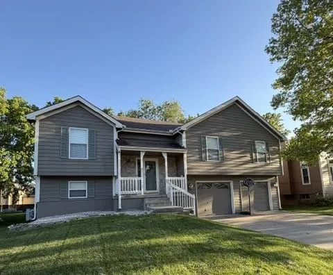 $330,000 | 7903 East 161st Street, Belton, MO 64012