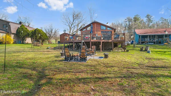 $750,000 | 7223 East Lamar Alexander Parkway, Townsend, TN 37882