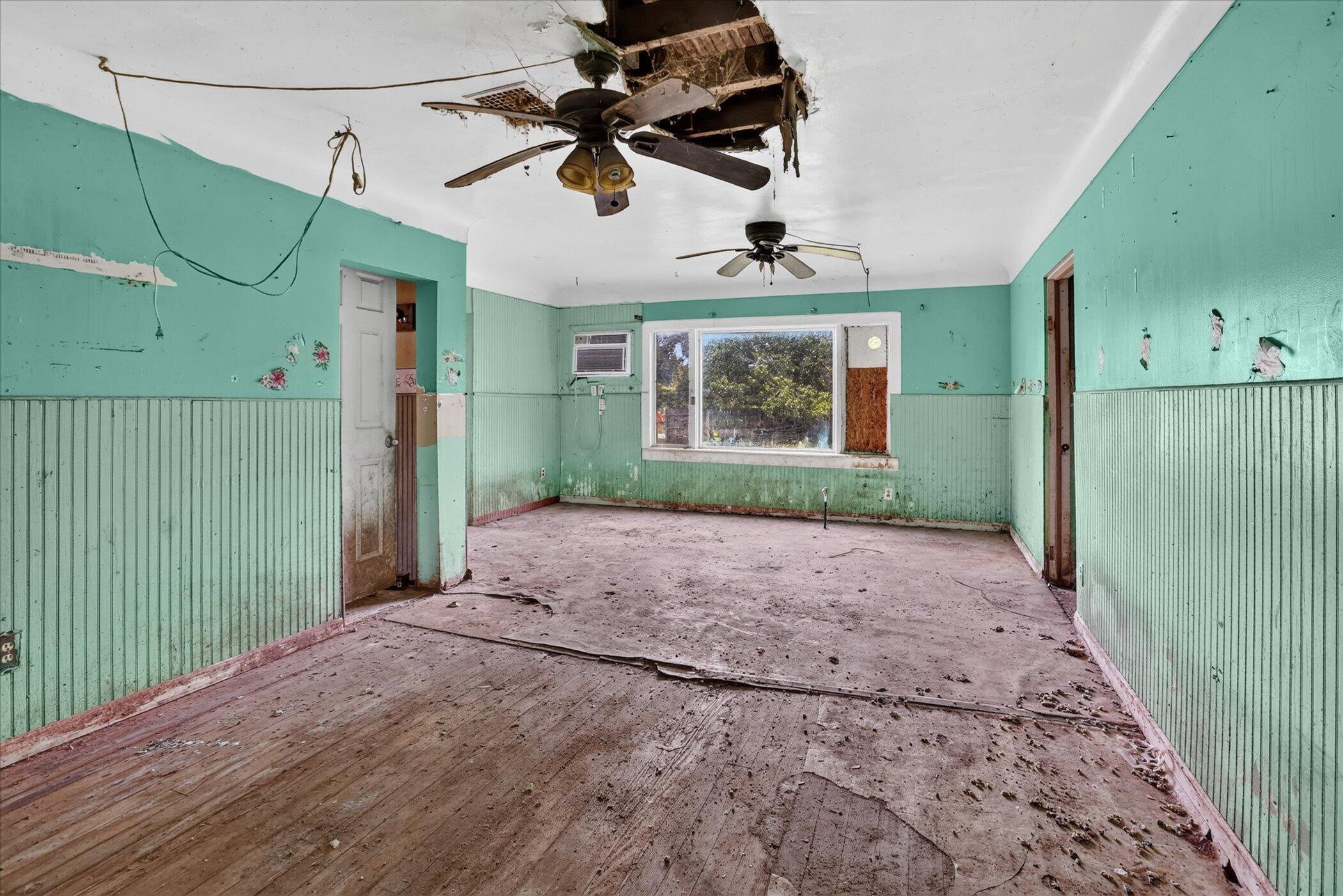 2429 Huron Line Road Ubly, MI 48475 - Photo 21 of 29 21-2429-Huron-Line-Rd-WindowStill