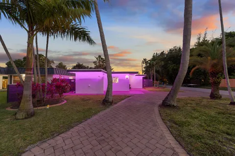 $1,140,000 | 100 Northeast 22nd Street, Wilton Manors, FL 33305