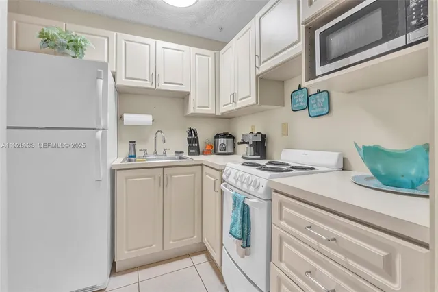 $1,999,999 | 50 Southwest 130th Avenue, Miami, FL 33184