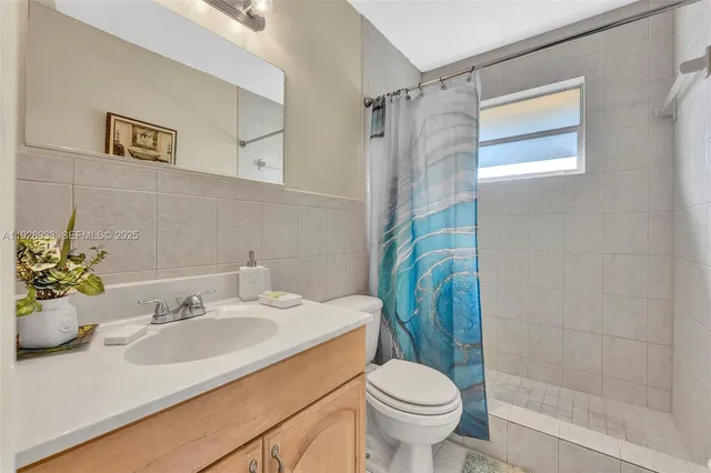 $1,999,999 | 50 Southwest 130th Avenue, Miami, FL 33184