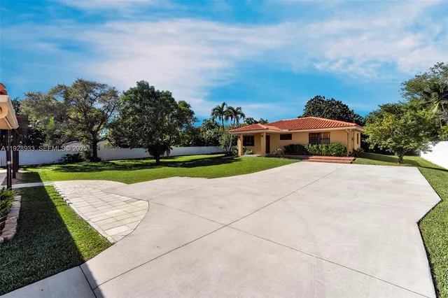 $1,999,999 | 50 Southwest 130th Avenue, Miami, FL 33184