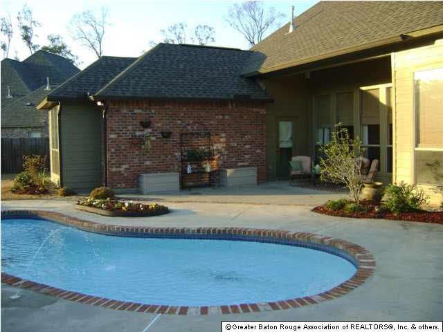 17732 Shady Path Court Baton Rouge, LA 70816 - Photo 5 of 20 Gallery Image 5