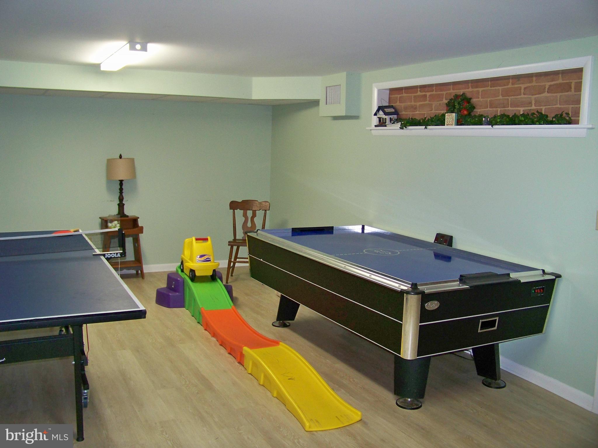 428 Weaver Road Strasburg, PA 17579 - Photo 16 of 21 Gallery Image 16