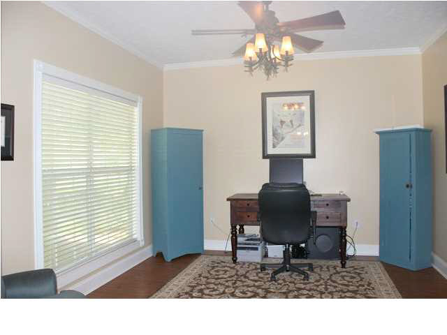 129 Random Oak Cove Raymond, MS 39154 - Photo 8 of 43 Photo 8
