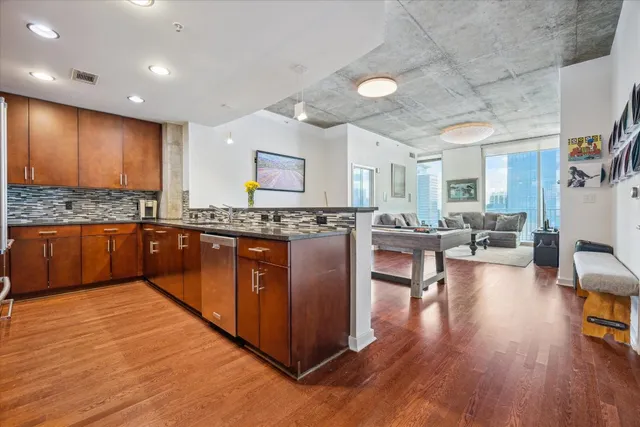 $825,000 | 360 Nueces Street, Unit 3309, Austin, TX 78701