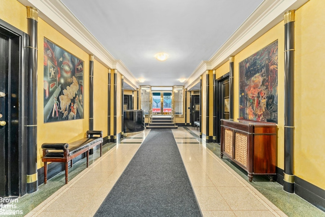 4 East 70th Street, Unit 7C Manhattan, NY 10021 - Photo 8 of 10