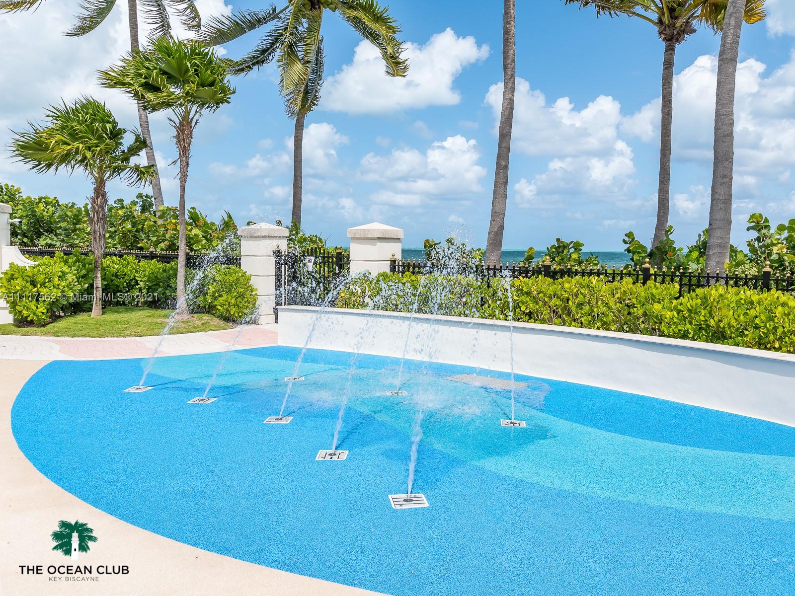 765 Crandon Boulevard, Unit 504 Key Biscayne, FL 33149 - Photo 41 of 46 a view of a outdoor space