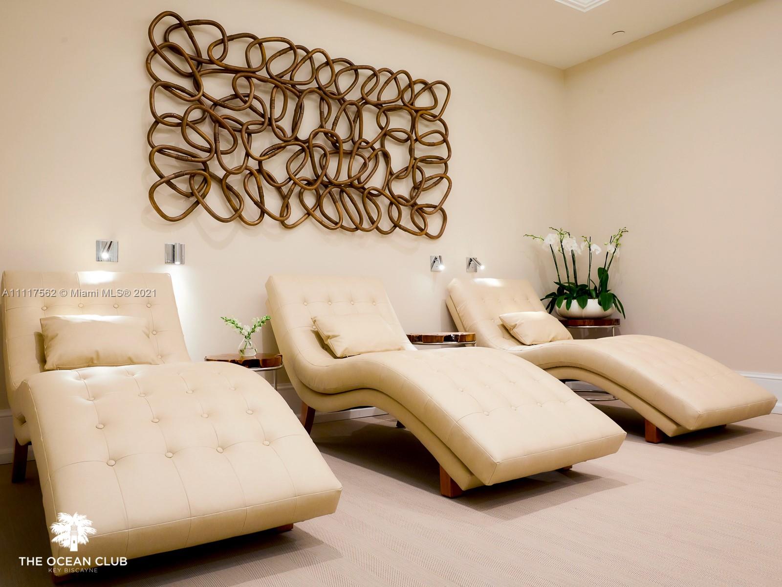 765 Crandon Boulevard, Unit 504 Key Biscayne, FL 33149 - Photo 43 of 46 a bedroom with bed and a couch