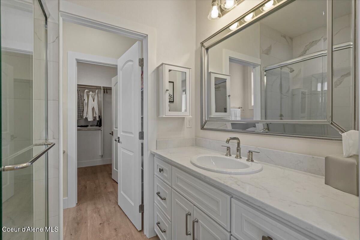 300 East Grosbeak Hayden, ID 83835 - Photo 11 of 12 30-Primary bathroom