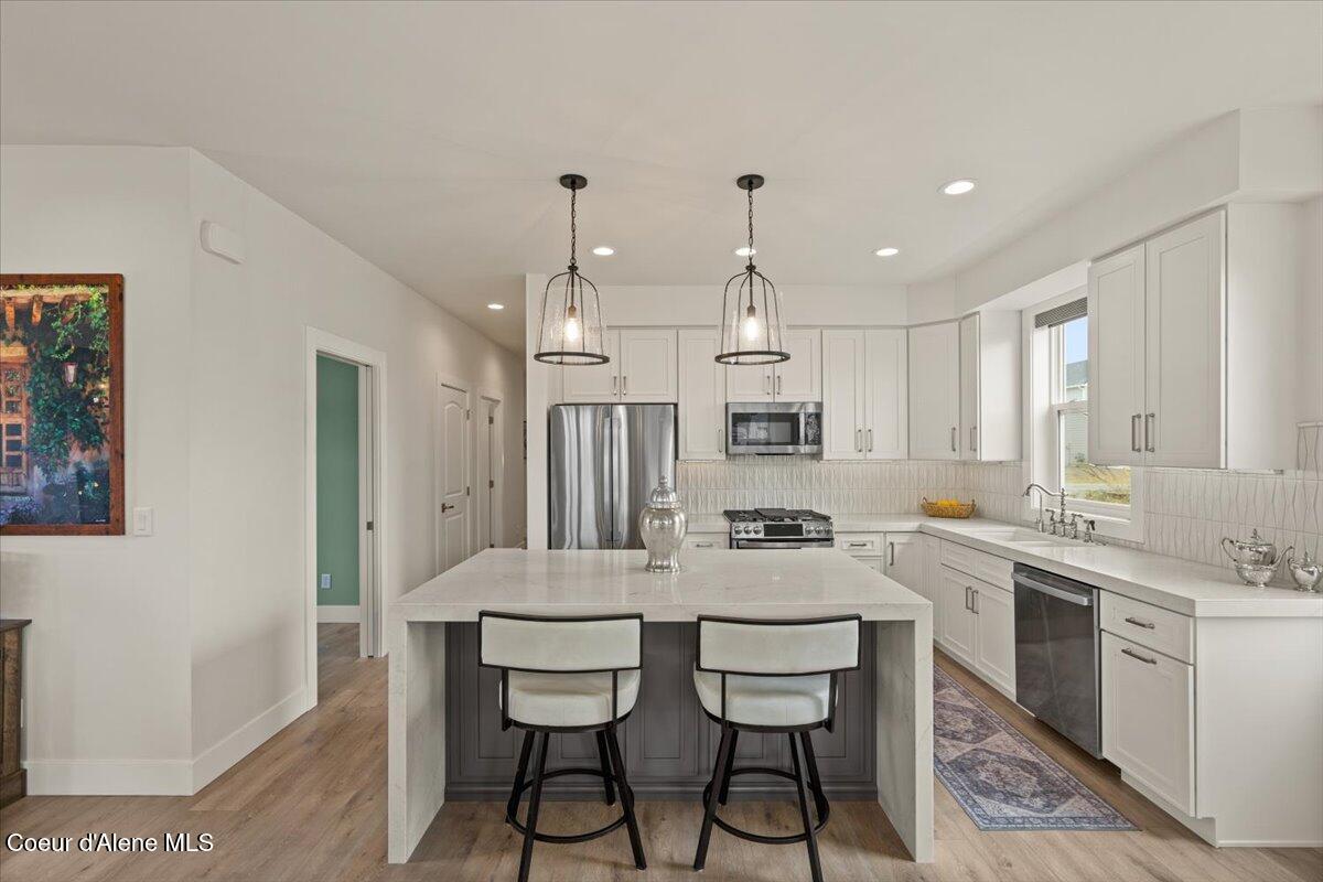 300 East Grosbeak Hayden, ID 83835 - Photo 9 of 12 11-Kitchen