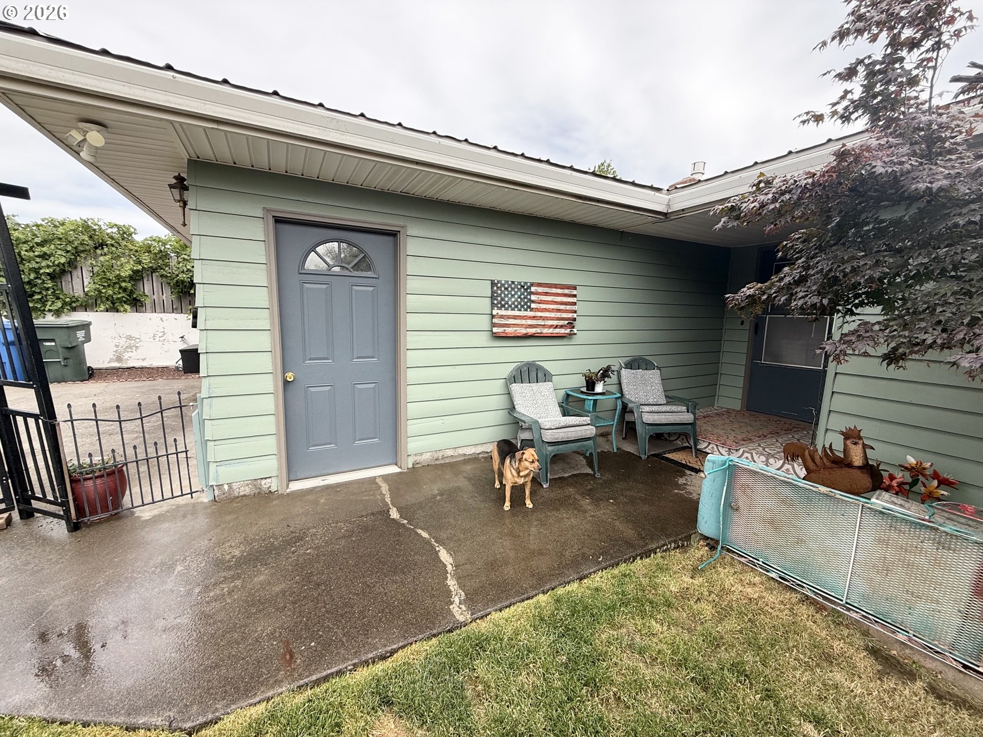 1328 Northwest King Avenue Pendleton, OR 97801 - Photo 3 of 32