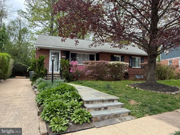 $1,065,000 | 2728 North Yucatan Street, Arlington, VA 22213