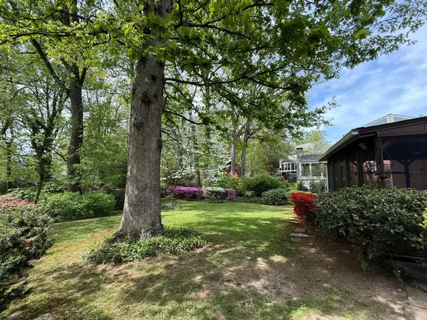 $1,065,000 | 2728 North Yucatan Street, Arlington, VA 22213