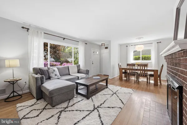 $1,065,000 | 2728 North Yucatan Street, Arlington, VA 22213
