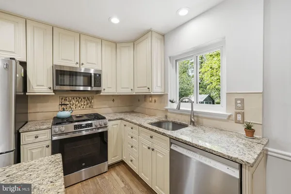 $1,065,000 | 2728 North Yucatan Street, Arlington, VA 22213