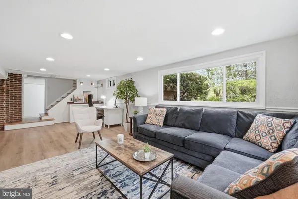 $1,065,000 | 2728 North Yucatan Street, Arlington, VA 22213