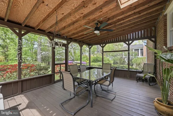 $1,065,000 | 2728 North Yucatan Street, Arlington, VA 22213