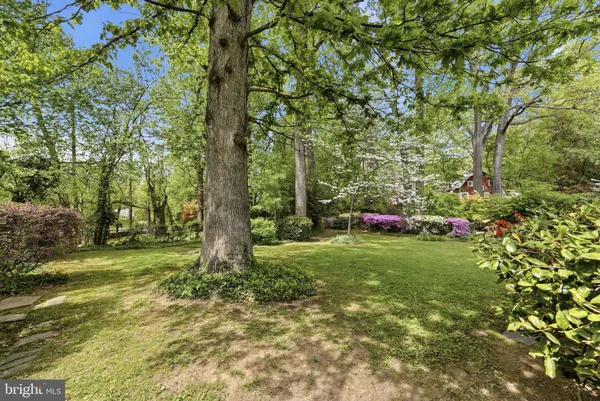 $1,065,000 | 2728 North Yucatan Street, Arlington, VA 22213