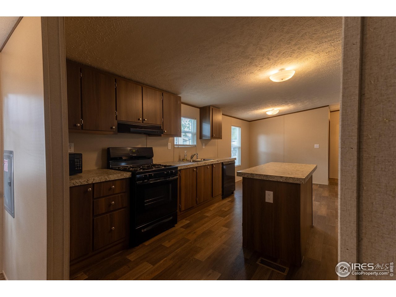401 North Timberline Road, Unit 10 Fort Collins, CO 80524 - Photo 12 of 32 Kitchen 3