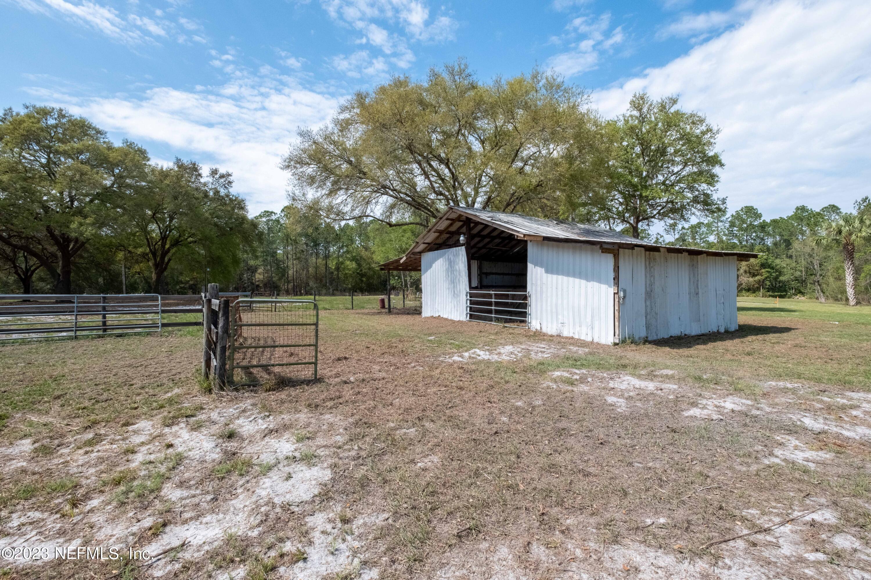 132 Deer Run Interlachen, FL 32148 - Photo 57 of 68 DSCF3487-HDR