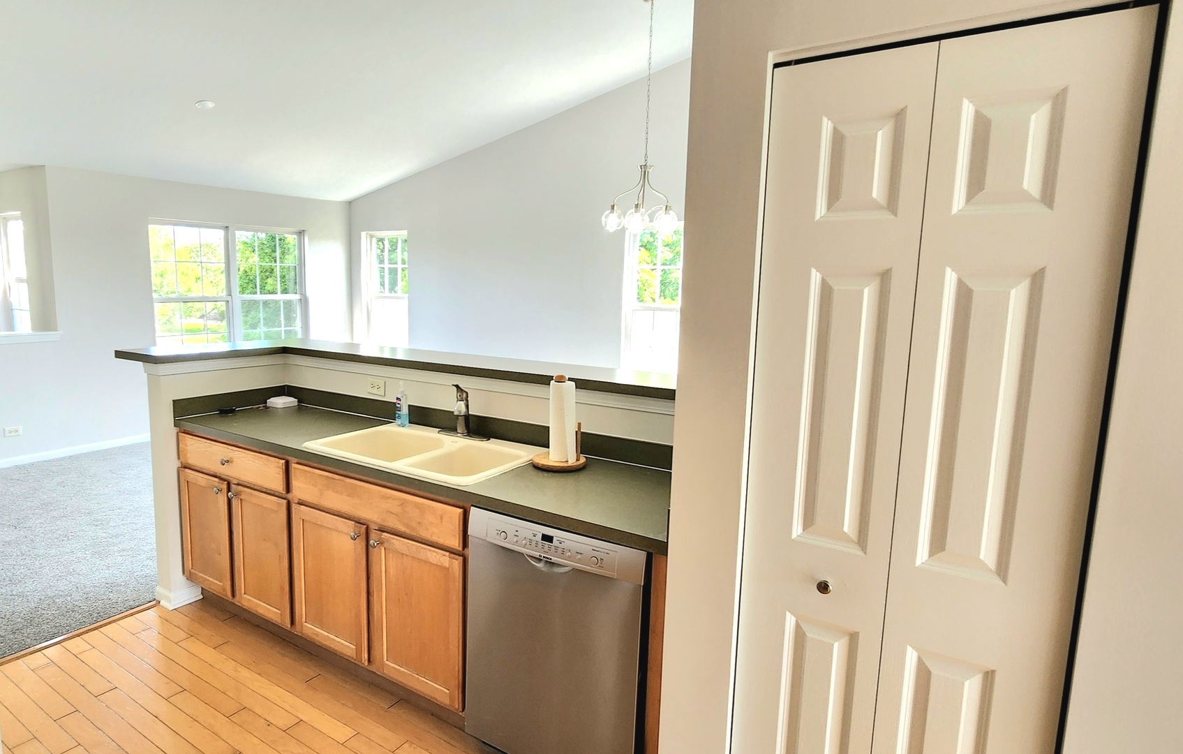 2435 Golf Ridge Circle, Unit 2435 Naperville, IL 60563 - Photo 16 of 29 Gallery Image 16