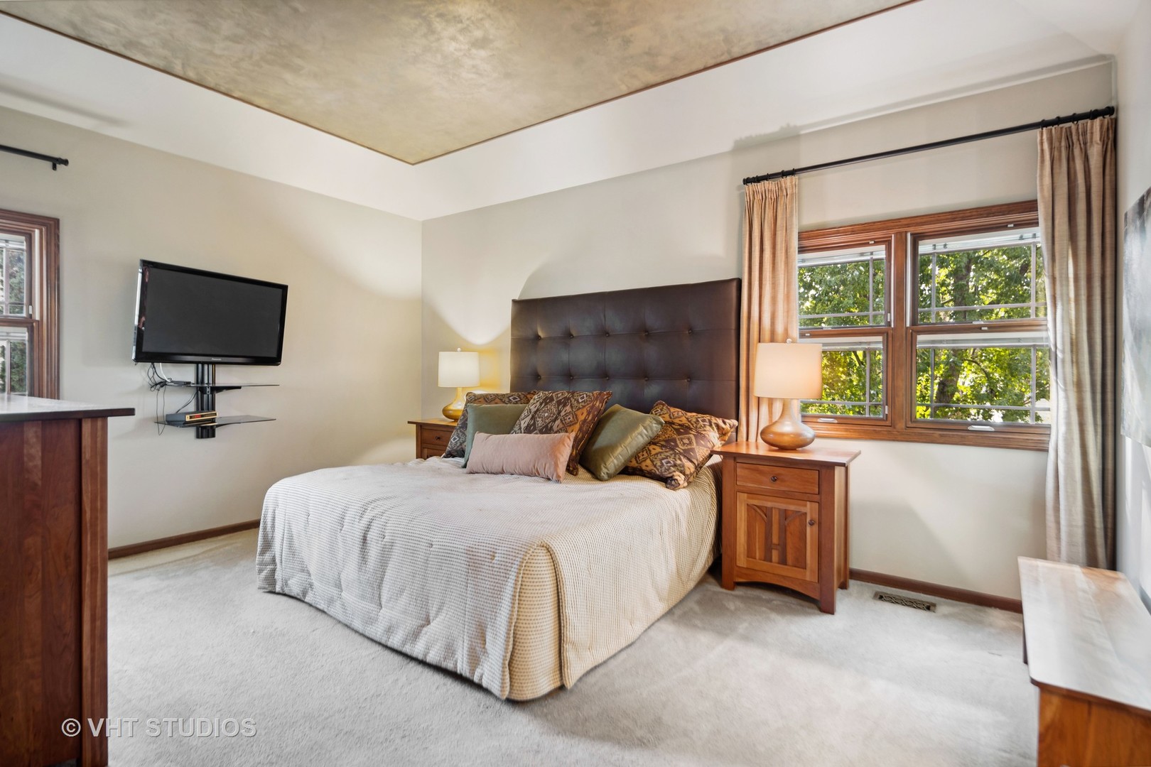 863 Plainfield-Naperville Road Naperville, IL 60540 - Photo 16 of 39 Gallery Image 16