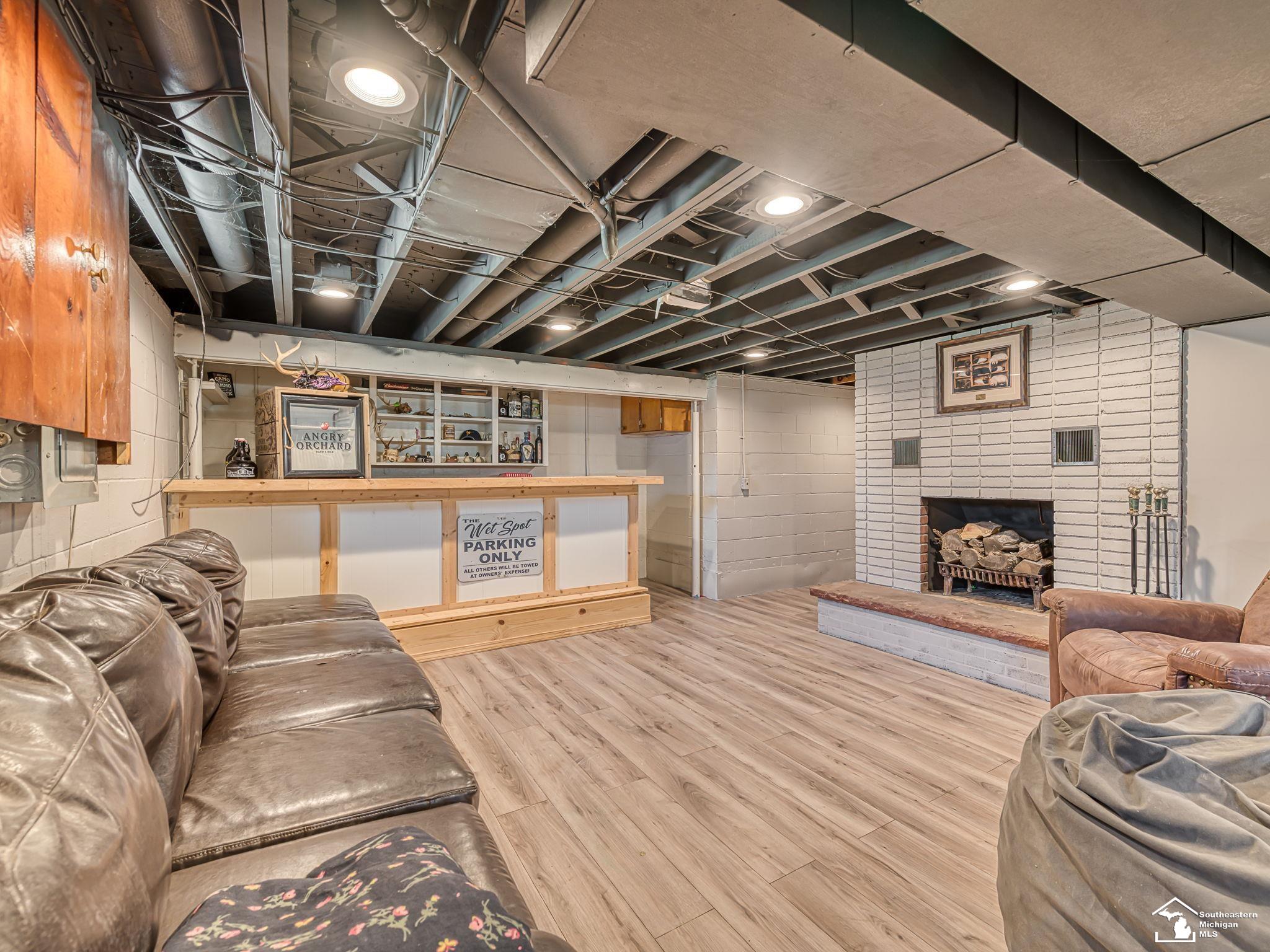 1359 Moore Road Adrian, MI 49221 - Photo 21 of 39 Gallery Image 21