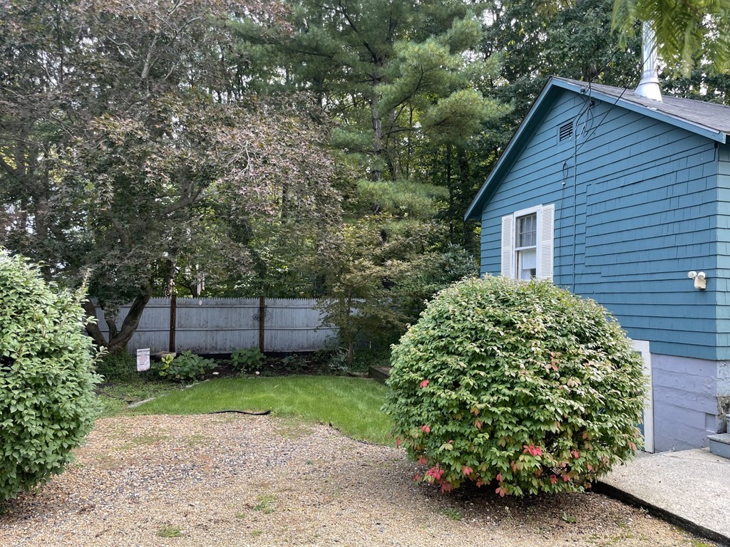 2 Woody Island Road Hopkinton, MA 01748 - Photo 3 of 42 Gallery Image 3