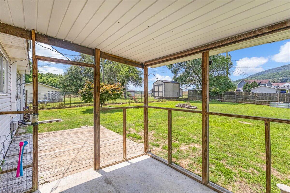 536 Sequatchie Lane Sequatchie, TN 37374 - Photo 20 of 27 29-IMG_2668